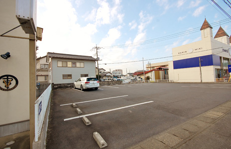 たのうえ動物病院　専用駐車場